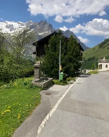 De Montagne Sur Le Tmb لا فولى